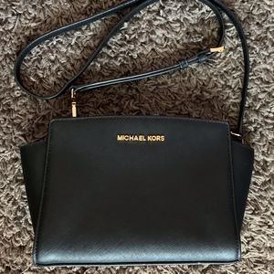 Michael Kors Medium Bag
